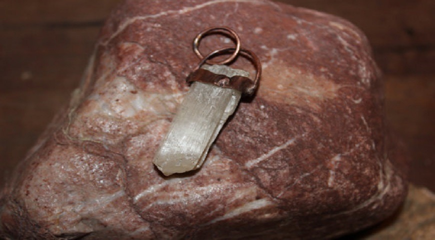 Cristalul kunzite - o piatra pretioasa rara