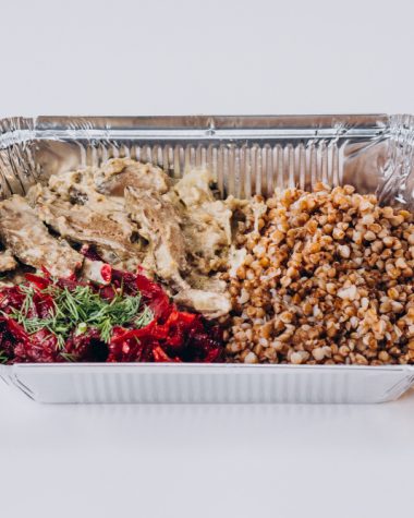 Caserole de aluminiu și temperaturi extreme: până la câte grade rezistă?